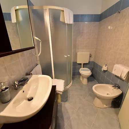 La Pieve ホテル Pieve Vergonte